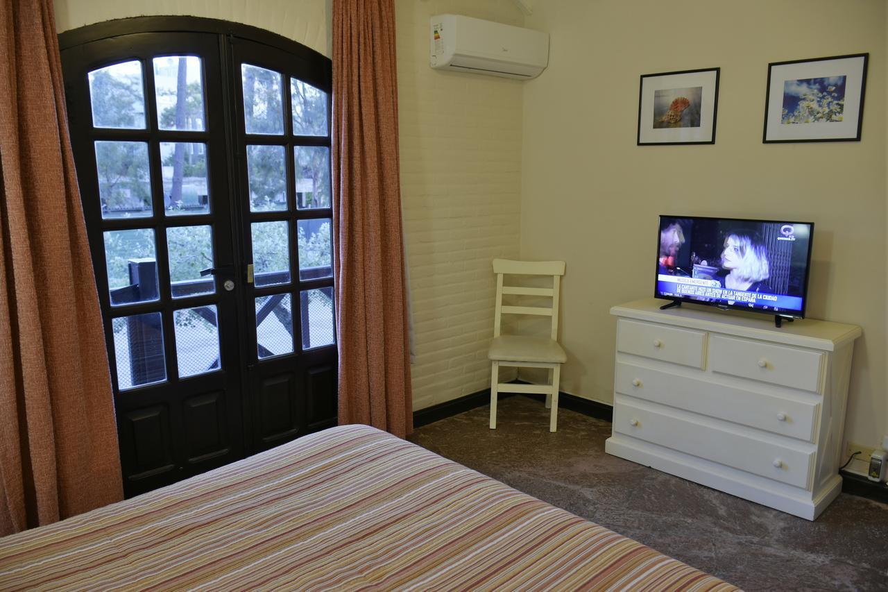 Apart Hotel Las Hadas Carilo Exterior foto
