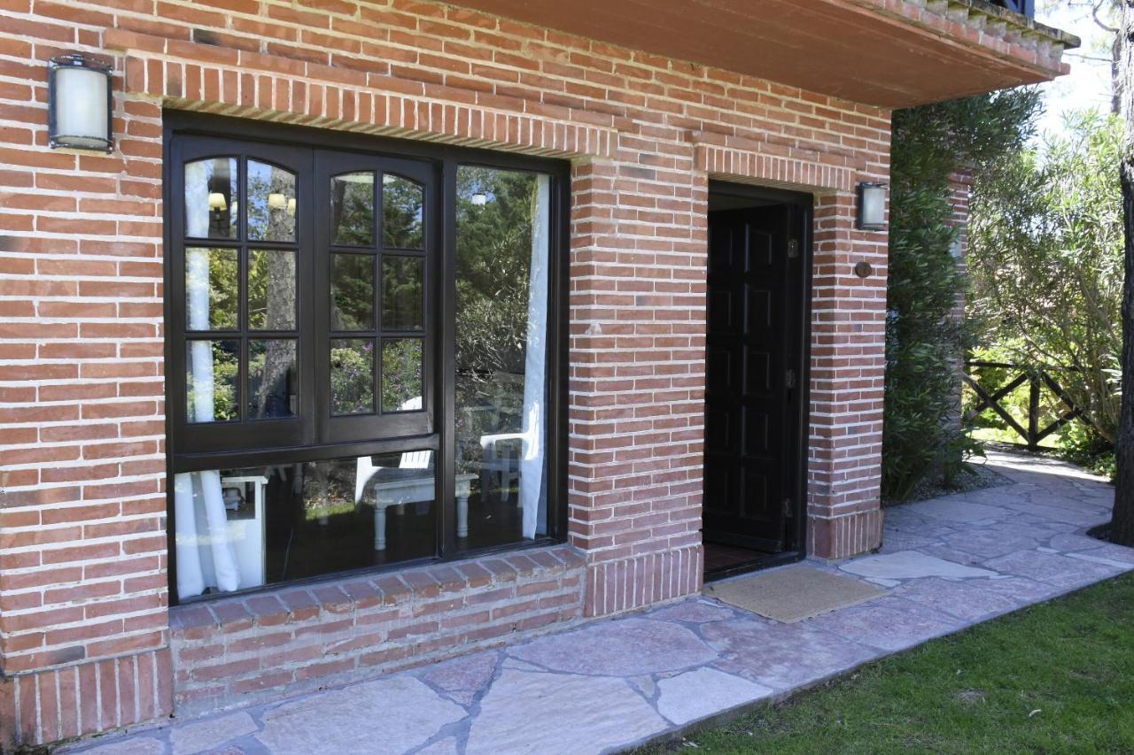 Apart Hotel Las Hadas Carilo Exterior foto